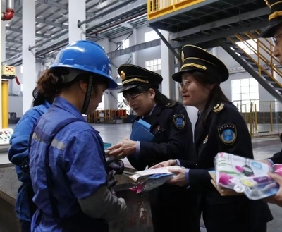 無錫衛(wèi)監(jiān)開展第21個(gè)《職業(yè)病防治法》宣傳周活動(dòng)